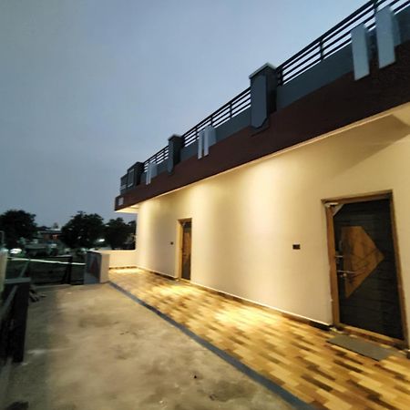Raj Homestay ฮัมปี ภายนอก รูปภาพ