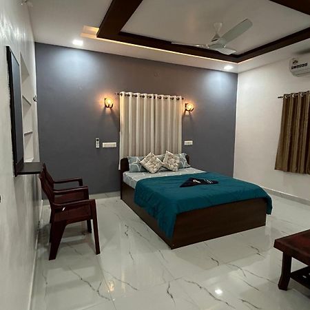 Raj Homestay ฮัมปี ภายนอก รูปภาพ