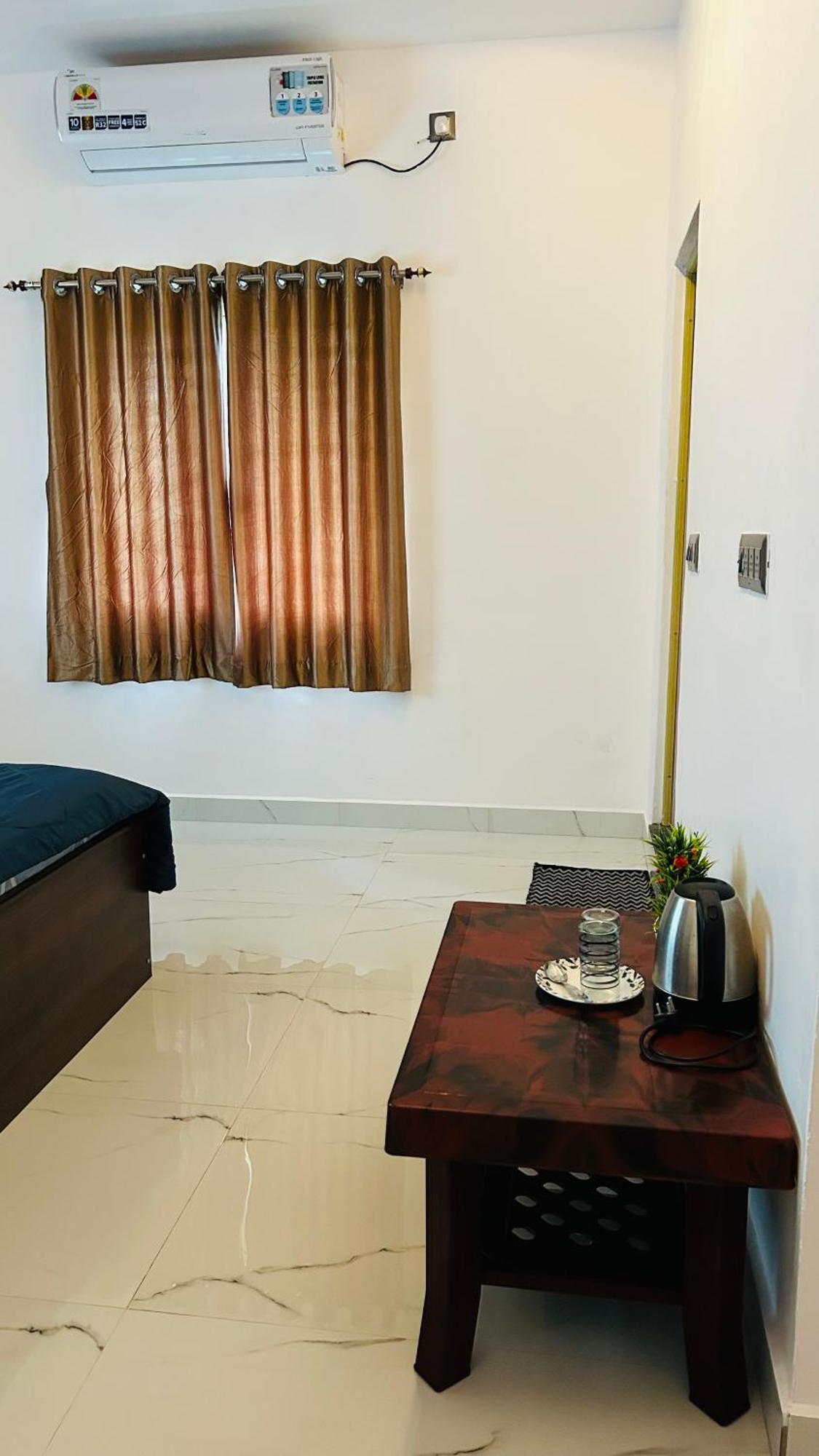 Raj Homestay ฮัมปี ภายนอก รูปภาพ